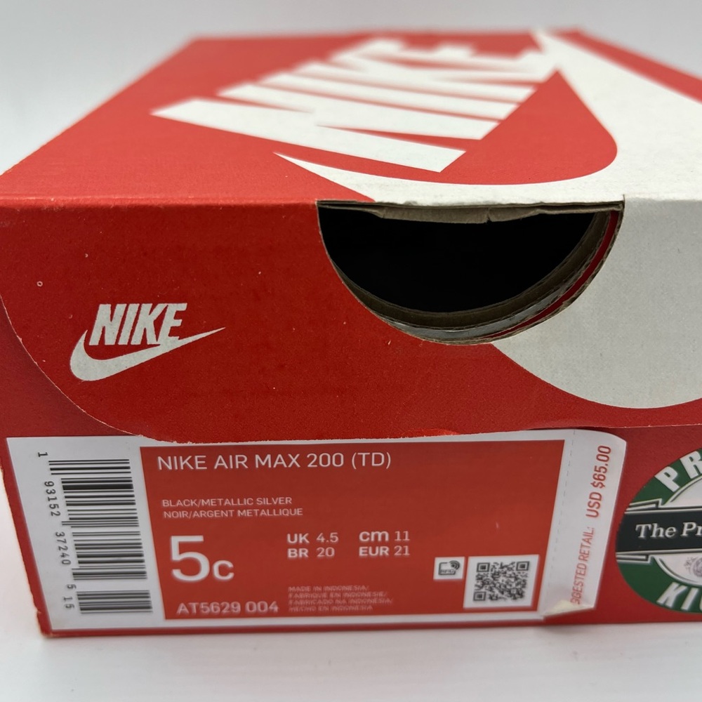 Nike Air Max 200
Size 5c Toddler
Brand New/Never Worn
Black/Grey/Pink - Picture 6 of 6